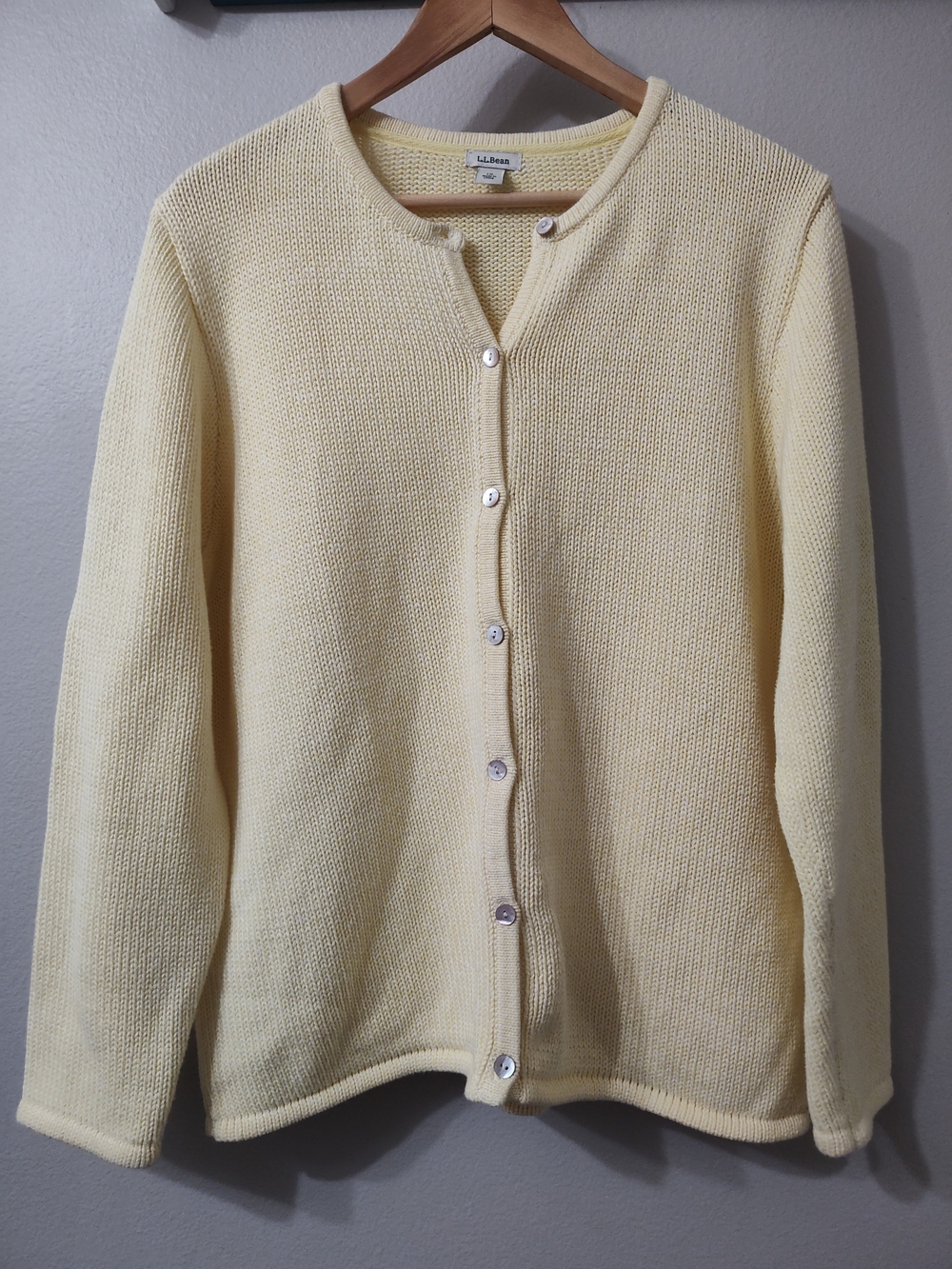 L.L. Bean Butter Yellow Button-Front Knit Cardigan Classic 90s Cottagecore EUC